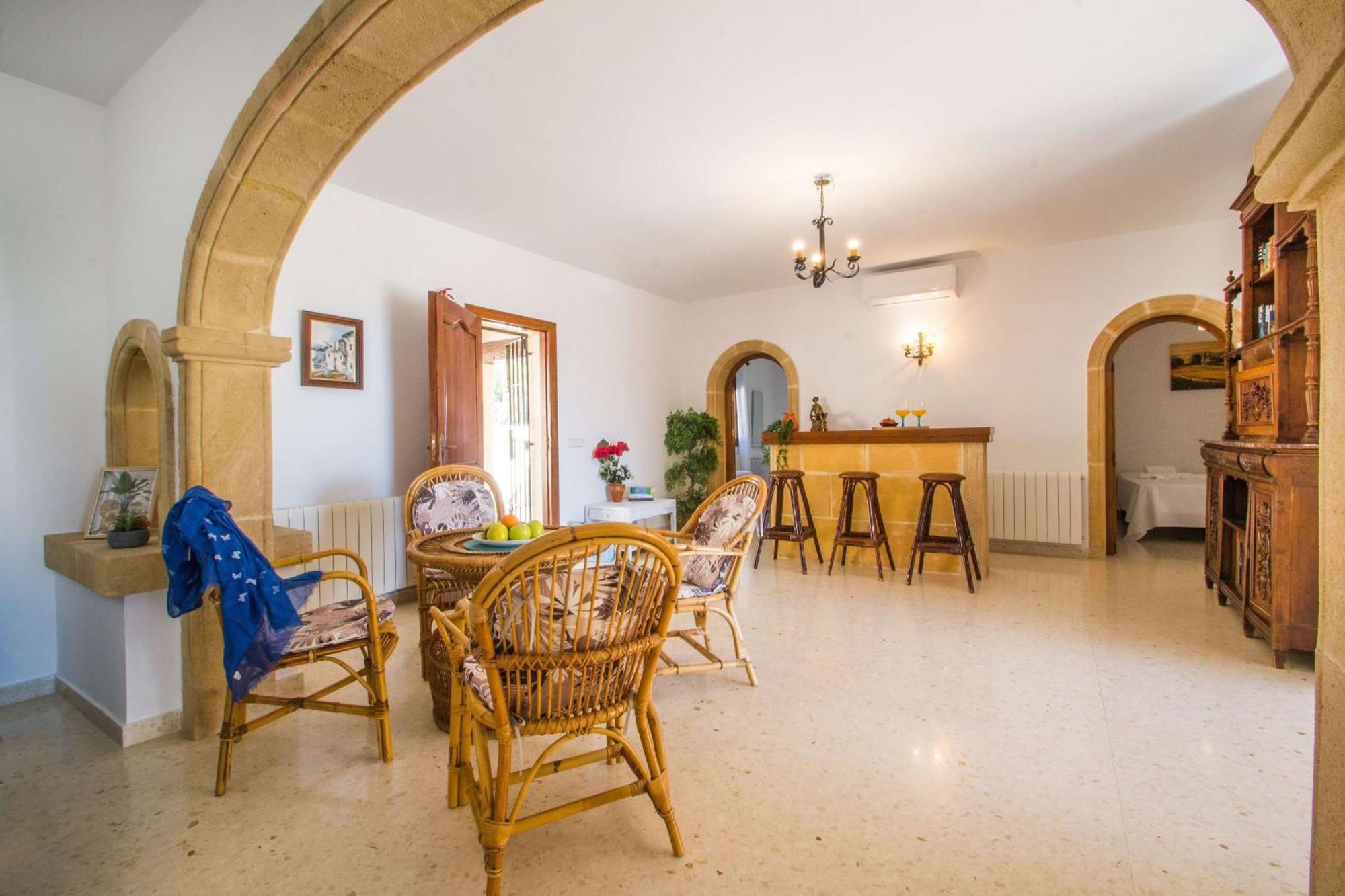 Villa Moskoa - Plusholidays Калпе Екстериор снимка